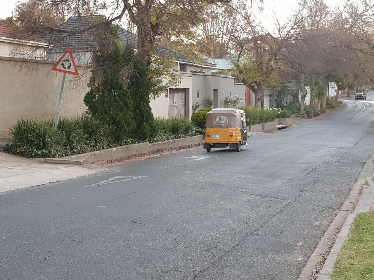 Mi Casa Su Casa Hotel Randburg Buitenkant foto